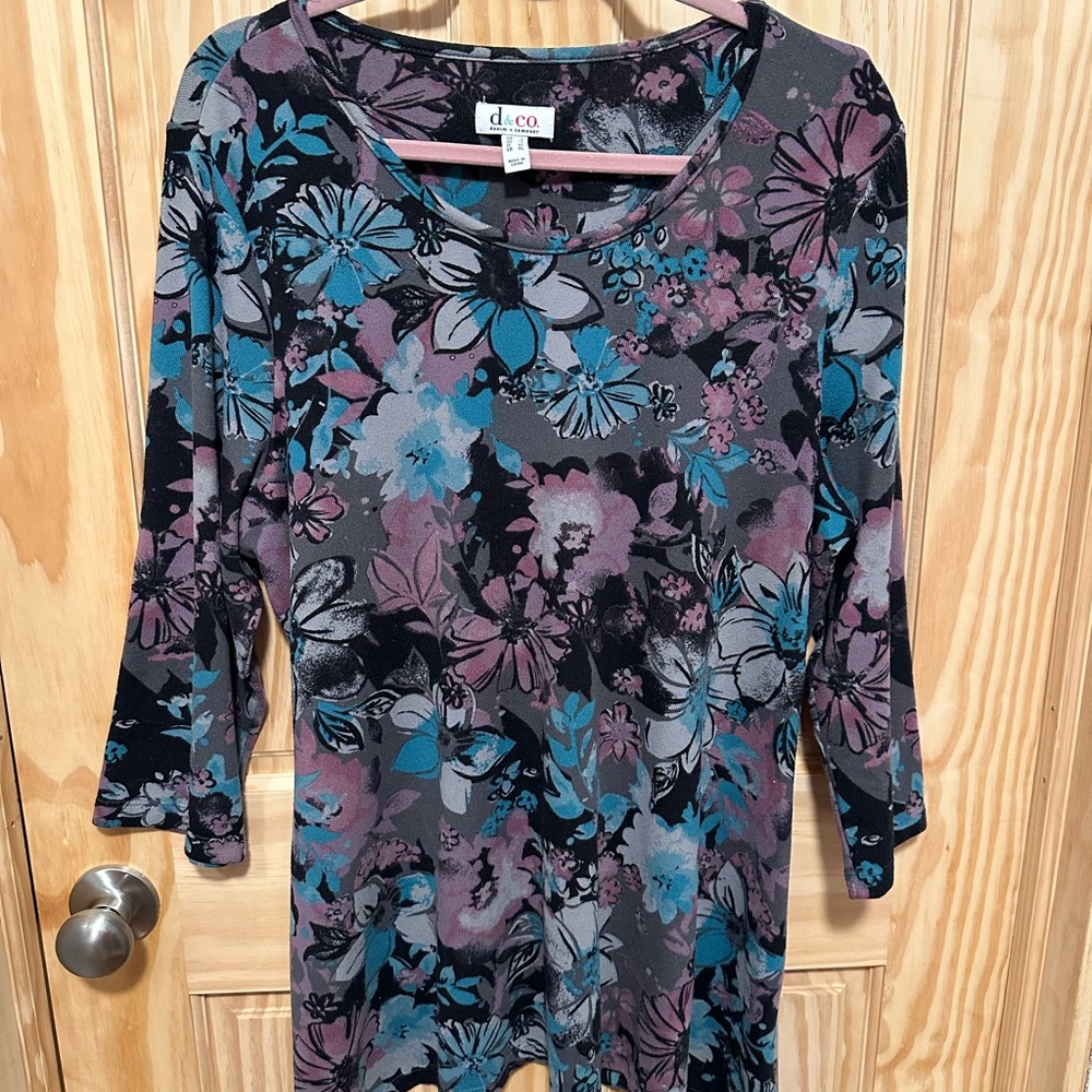 Denim & Company Heavenly Jersey Trapeze Floral Tunic
